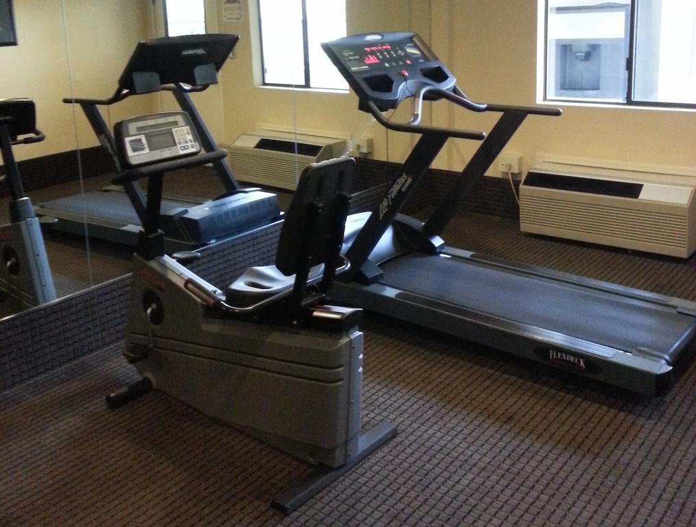 Quality Inn & Suites Vacaville Εξωτερικό φωτογραφία