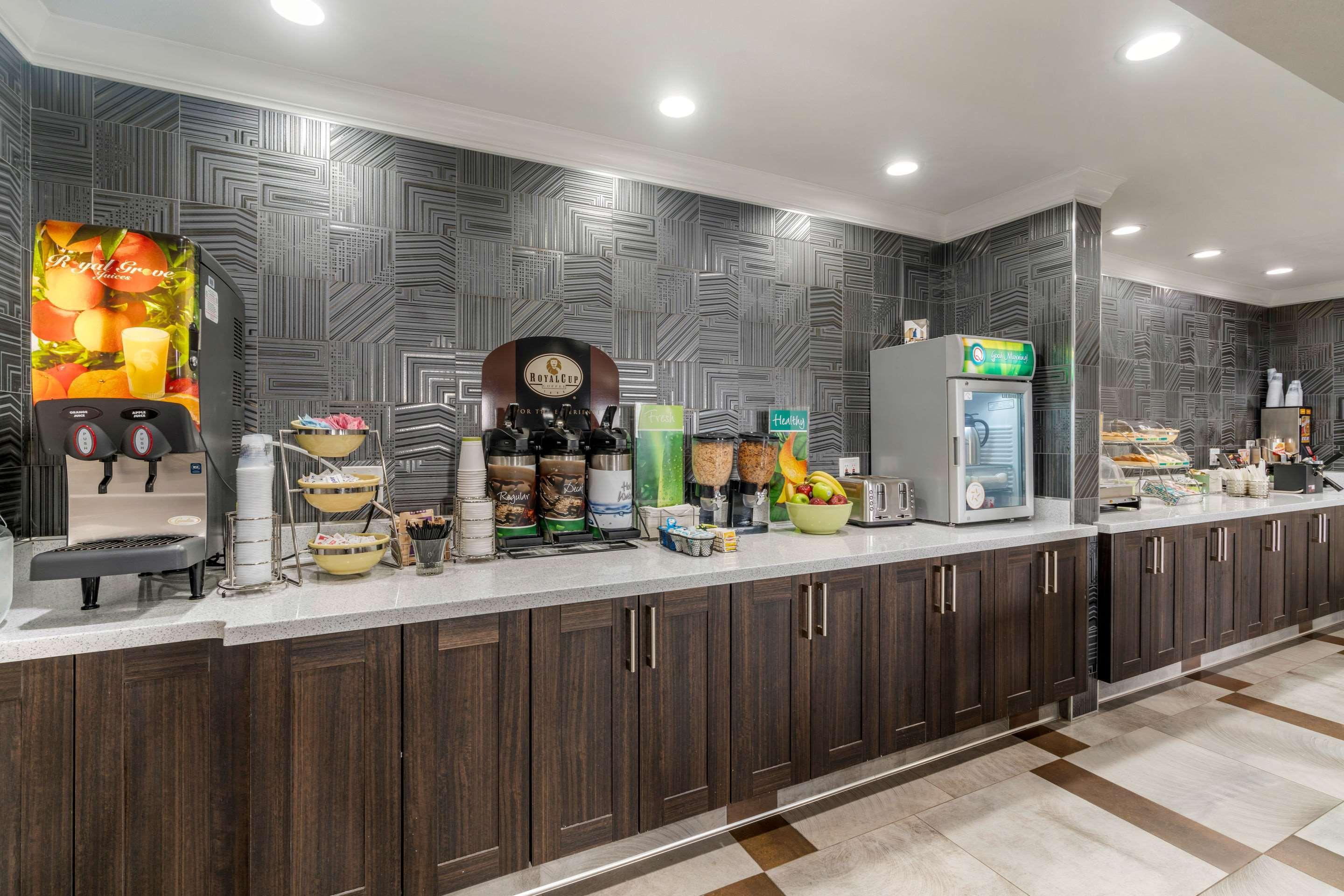 Quality Inn & Suites Vacaville Εξωτερικό φωτογραφία