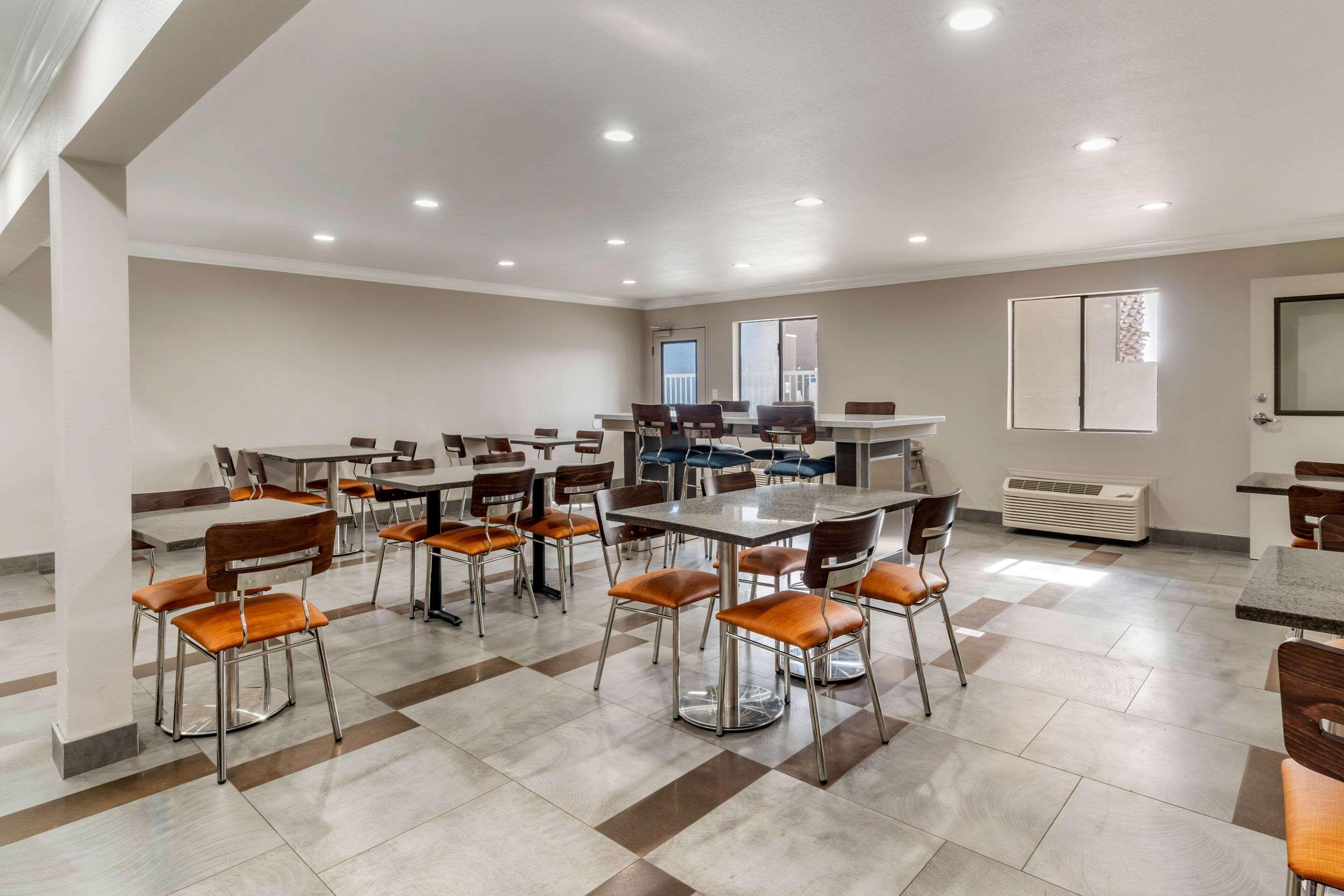 Quality Inn & Suites Vacaville Εξωτερικό φωτογραφία