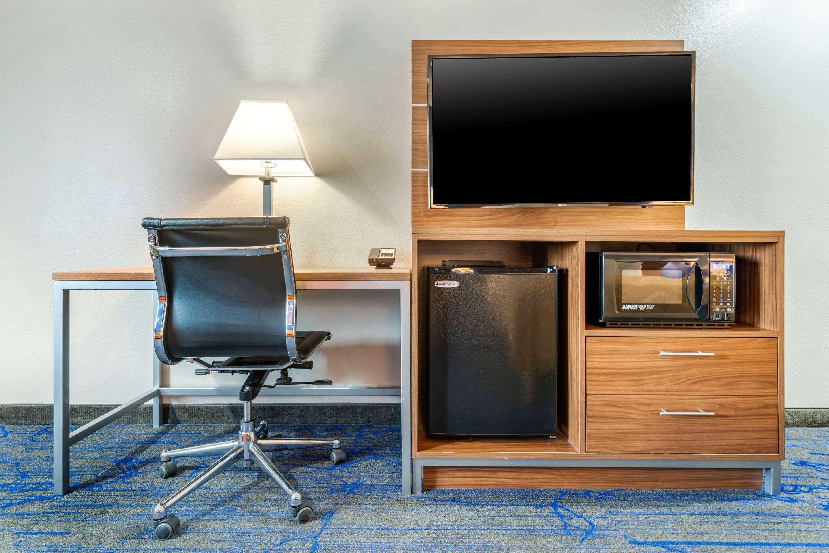 Quality Inn & Suites Vacaville Εξωτερικό φωτογραφία