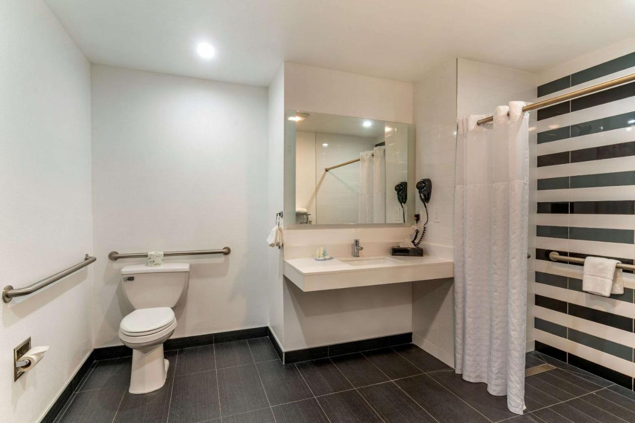 Quality Inn & Suites Vacaville Εξωτερικό φωτογραφία